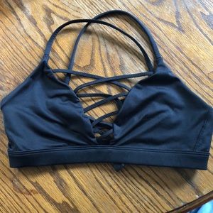 VS black scrappy sports bra
